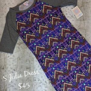 LuLaRoe Julia S